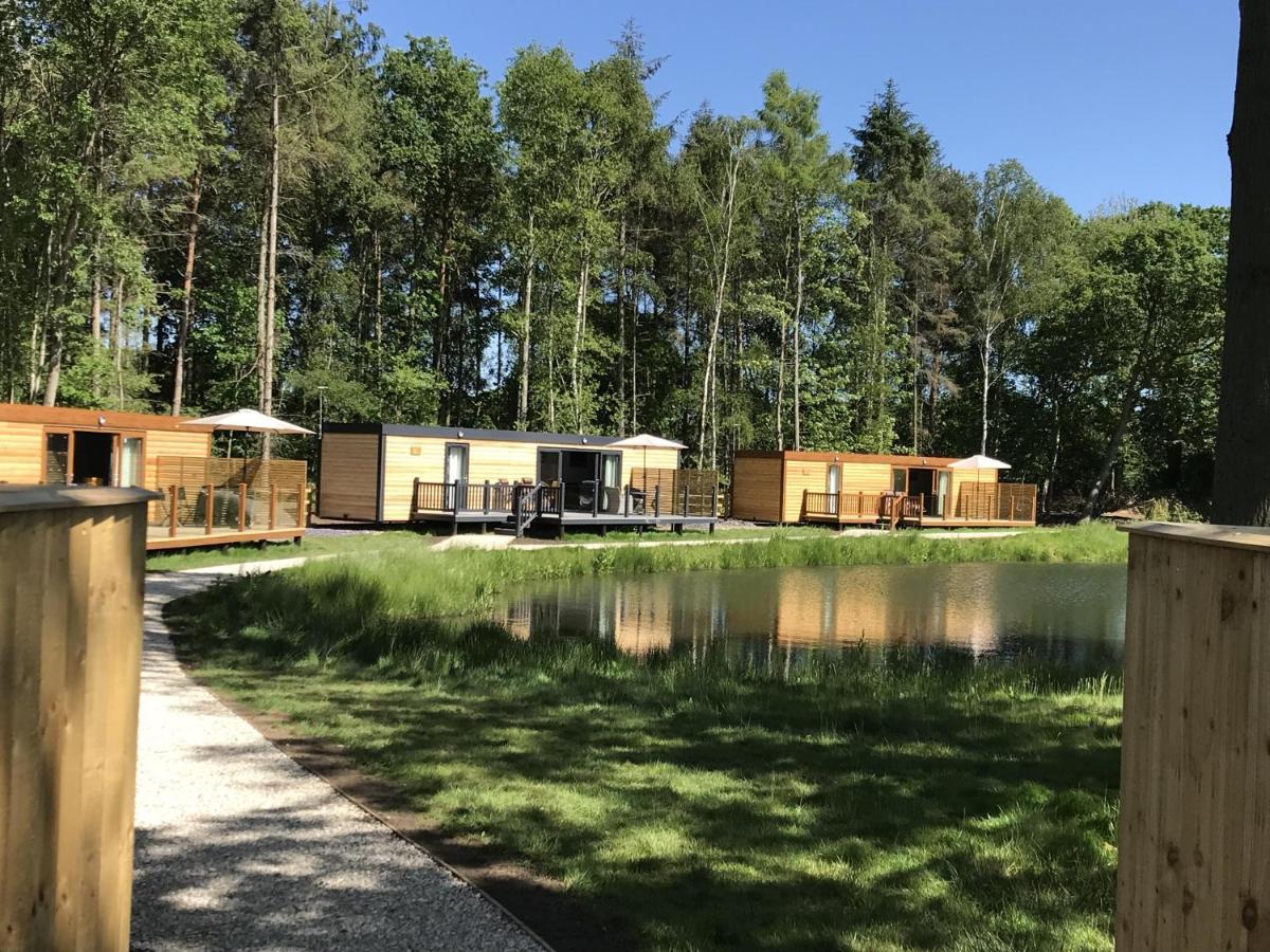 Oak Boutique Lodge Includes Hot Tub Air Con & Dog 요크 외부 사진